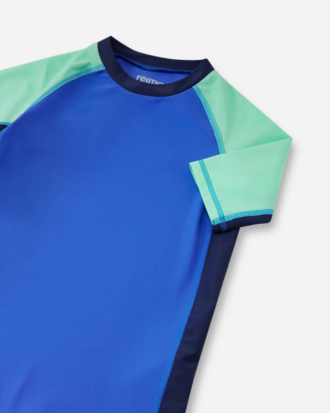 Футболка для плавания