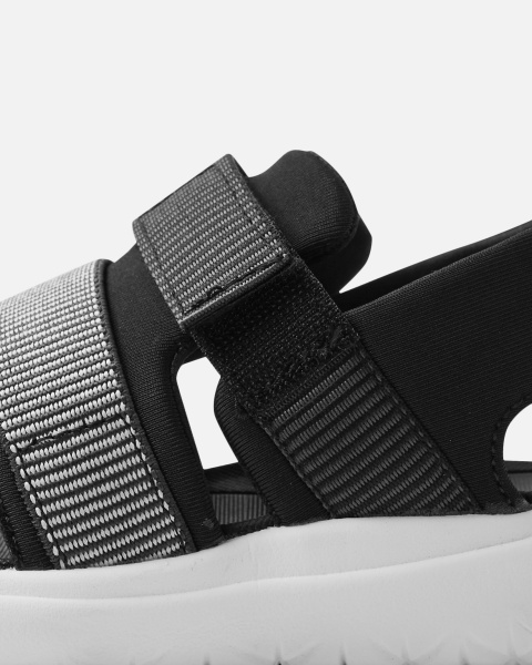 Сандалии Рейма