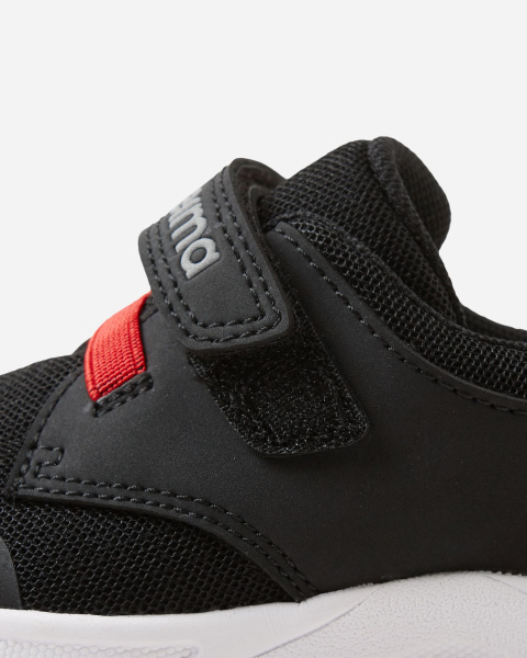 Кроссовки Рейма