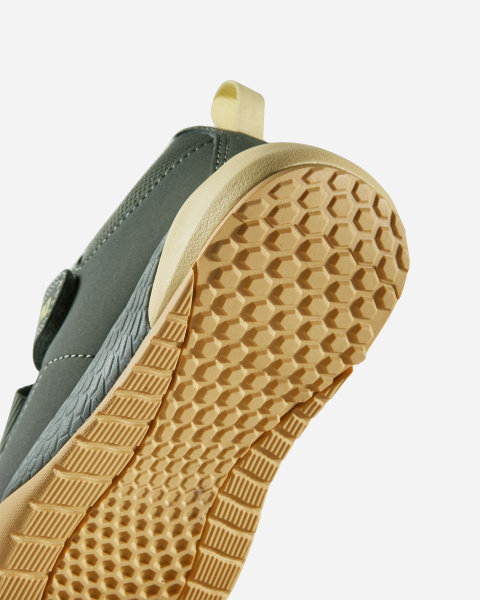 Кроссовки Рейма