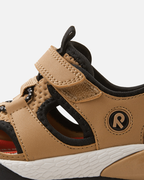 Сандалии Рейма